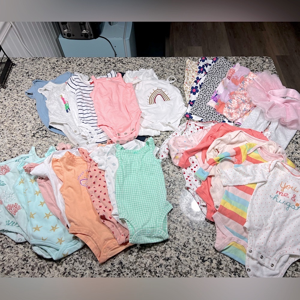 Short sleeve/ long sleeve / pant bundle!